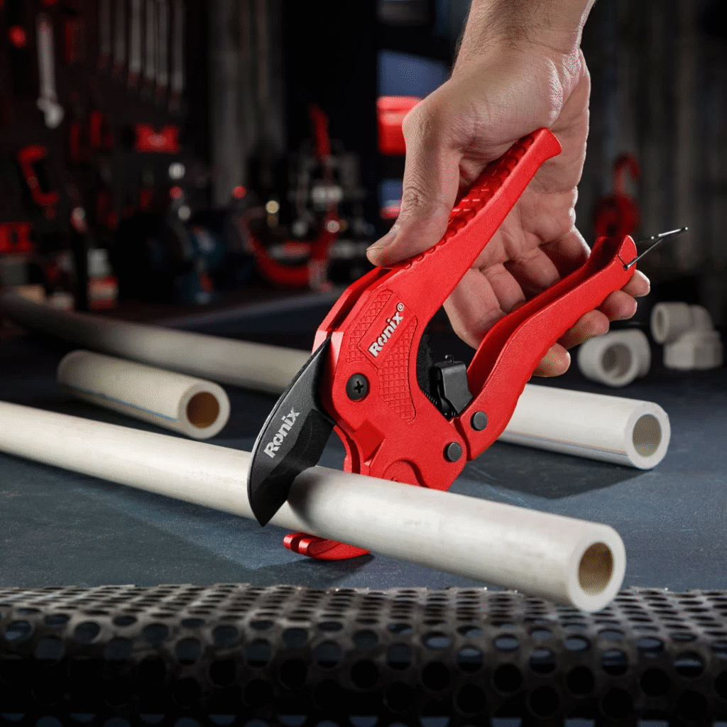 Pipe Cutter