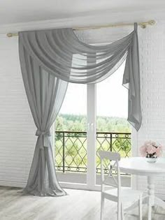 Fall-Themed Curtain Tiebacks and Drapes